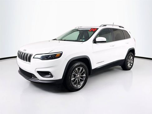 Used 2020 Jeep Cherokee Latitude Plus w/ Cold Weather Group AWD/4WD image 7