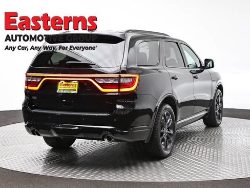 Used 2024 Dodge Durango R/T AWD/4WD image 5