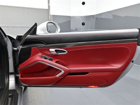 Used 2018 Porsche 911 Carrera 4 GTS image 14