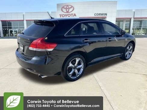 Used 2011 Toyota Venza w/ Premium Pkg #2 image 5