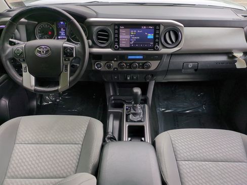 Used 2023 Toyota Tacoma SR5 AWD/4WD image 15