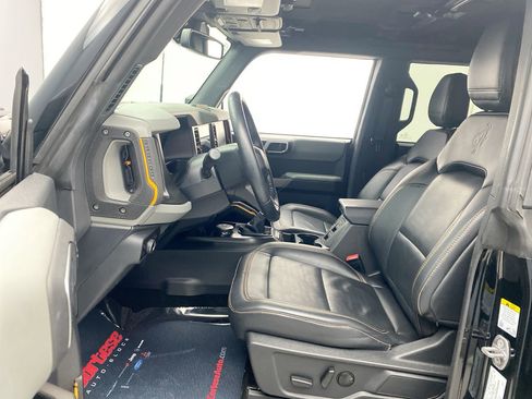 Used 2023 Ford Bronco Badlands AWD/4WD image 14