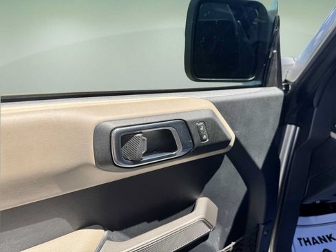 Used 2022 Ford Bronco Wildtrak AWD/4WD image 14