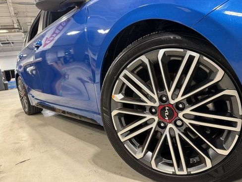 Used 2023 Kia Forte GT w/ GT2 Package image 7