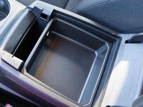 New 2026 GMC Canyon Elevation w/ Convenience Package image 12