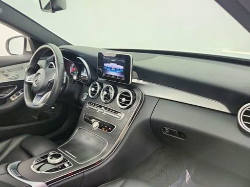 Used 2018 Mercedes-Benz C 300 Sedan image 22