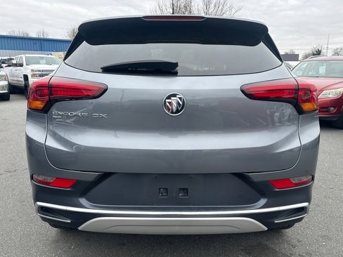 Used 2021 Buick Encore GX Essence image 4