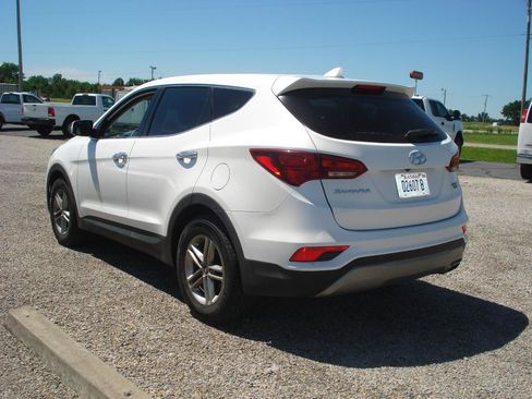 Used 2017 Hyundai Santa Fe Sport AWD/4WD image 6