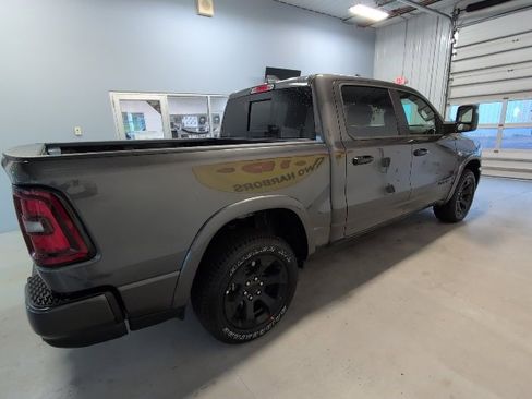 New 2026 RAM 1500 Big Horn w/ Night Edition image 7