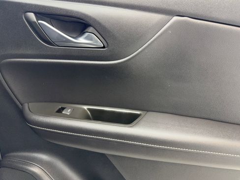 Used 2025 Chevrolet Blazer LT image 47