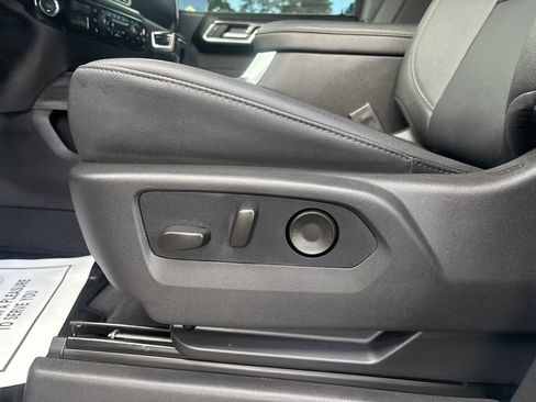 Used 2026 Chevrolet Silverado 1500 LTZ AWD/4WD image 16