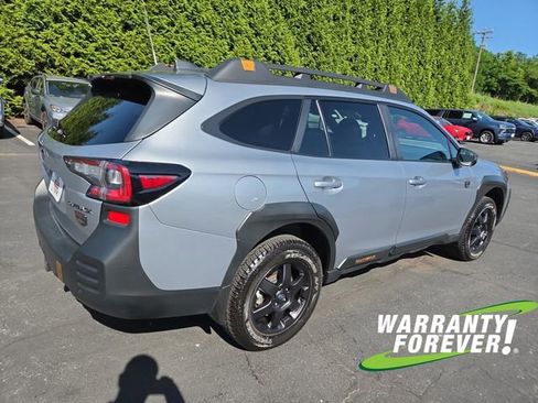 Used 2025 Subaru Outback Wilderness AWD/4WD image 7