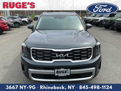 Used 2023 Kia Telluride S w/ S Sunroof Package image 9