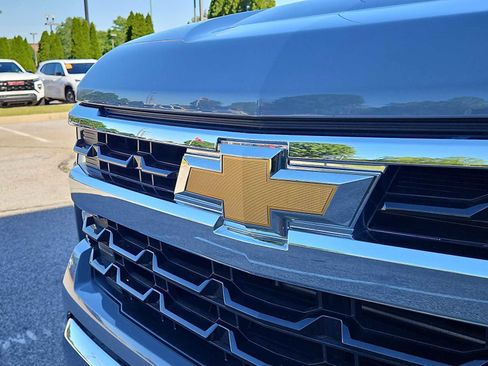 Certified 2024 Chevrolet Silverado 1500 LT AWD/4WD image 18