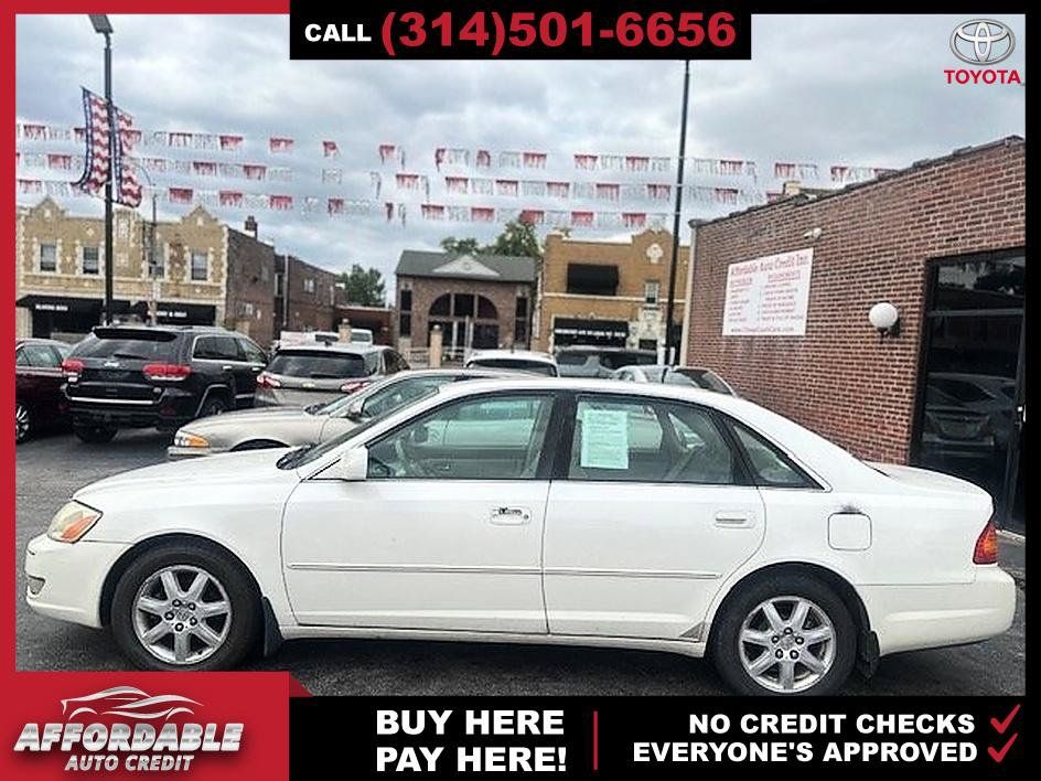 Used 2002 Toyota Avalon XLS FWD image 2