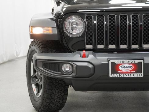 Certified 2022 Jeep Wrangler Unlimited Rubicon w/ Cold Weather Group image 6