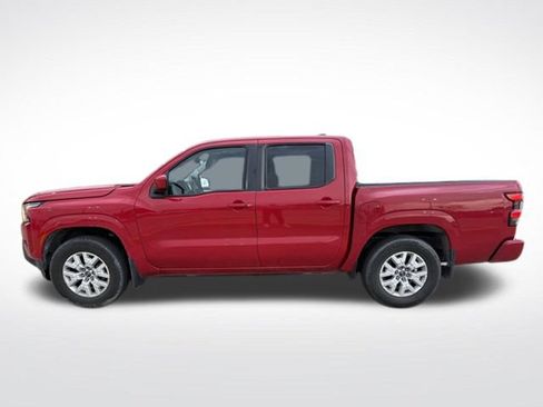 Used 2022 Nissan Frontier SV RWD image 6