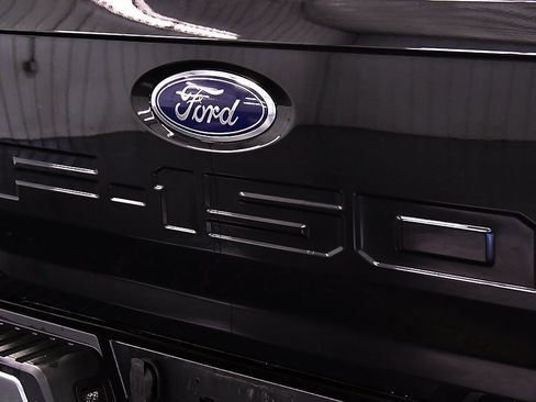 Used 2022 Ford F150 XLT w/ Equipment Group 302A High image 12