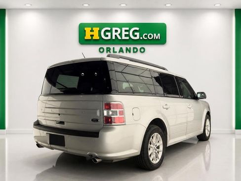 Used 2019 Ford Flex SE FWD image 6