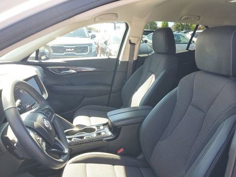 Certified 2022 Buick Envision Preferred FWD image 17