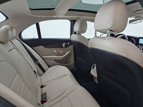 Certified 2019 Mercedes-Benz C 300 4MATIC Sedan image 20