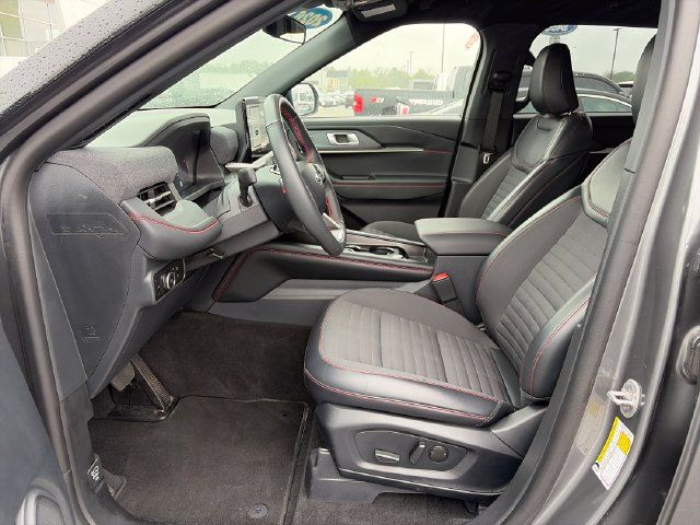 Used 2026 Ford Explorer ST-Line AWD/4WD image 17