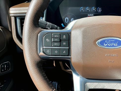 Used 2024 Ford Expedition Max King Ranch AWD/4WD image 18