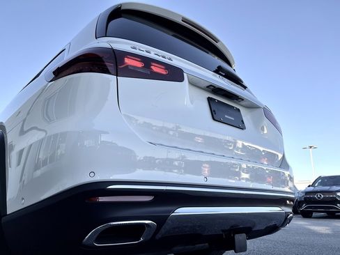 Certified 2024 Mercedes-Benz GLS 450 4MATIC image 75