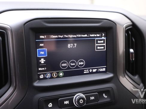 New 2026 GMC Sierra 1500 Pro w/ Graphite Edition image 32