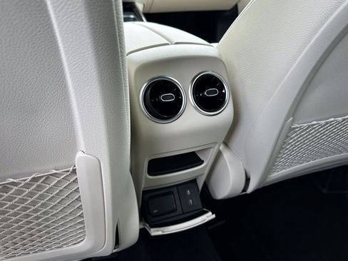 Certified 2025 Mercedes-Benz GLB 250 4MATIC image 25