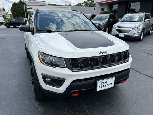 Used 2020 Jeep Compass Trailhawk AWD/4WD image 4