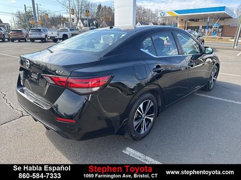 Used 2020 Nissan Sentra SV image 7