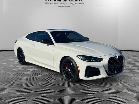 Used 2023 BMW M440i Coupe w/ Premium Package image 3