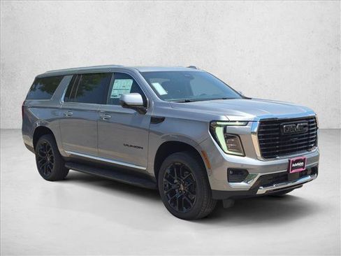 New 2026 GMC Yukon XL Elevation AWD/4WD image 5