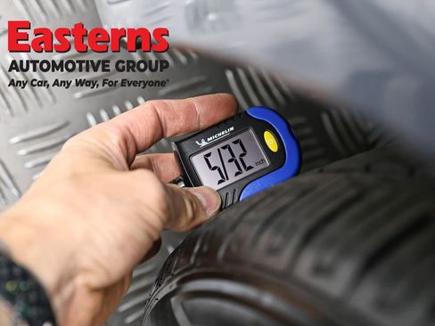 Used 2023 Toyota Corolla LE image 28