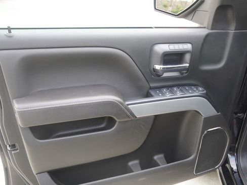 Used 2017 Chevrolet Silverado 1500 LTZ Z71 AWD/4WD image 40