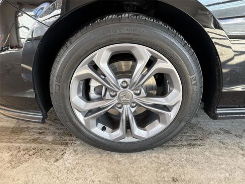 Used 2024 Honda Accord EX image 19