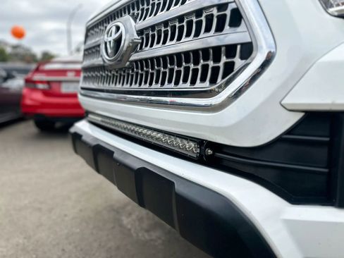 Used 2017 Toyota Tacoma TRD Off-Road RWD image 29