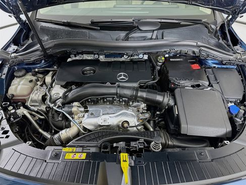 Certified 2023 Mercedes-Benz GLA 250 image 30