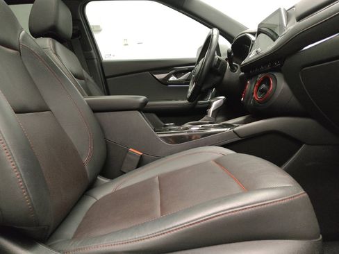 Used 2019 Chevrolet Blazer RS FWD image 21