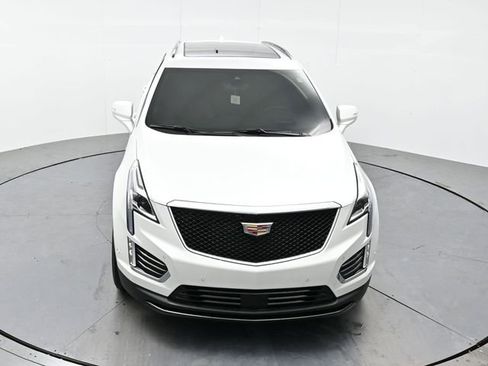 Used 2025 Cadillac XT5 Sportv w/ Technology Package image 37