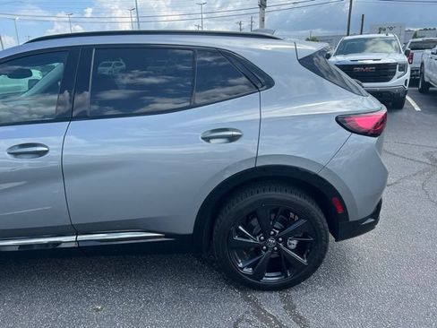 Used 2025 Buick Envision Sport Touring AWD/4WD image 7