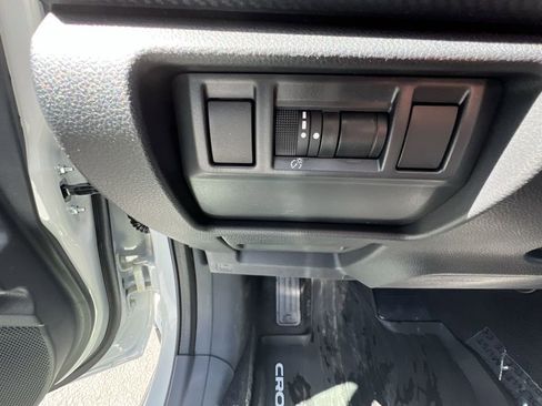 Certified 2025 Subaru Crosstrek 2.5i Limited w/ Crosstrek Mirror Package image 17