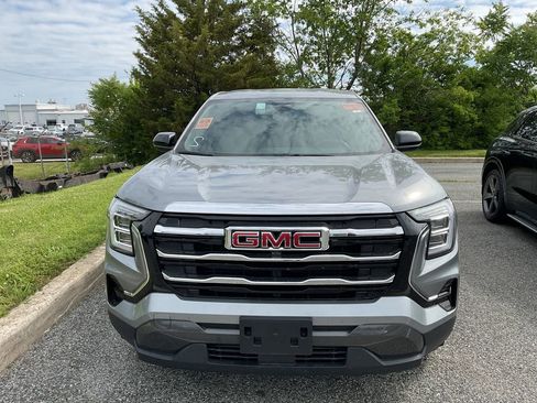 Used 2025 GMC Terrain Elevation AWD/4WD image 3