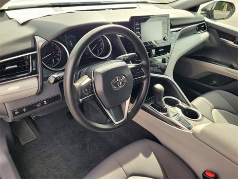 Used 2023 Toyota Camry LE w/ Convenience Package image 7