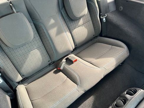 Used 2021 Jeep Wrangler Sport image 24