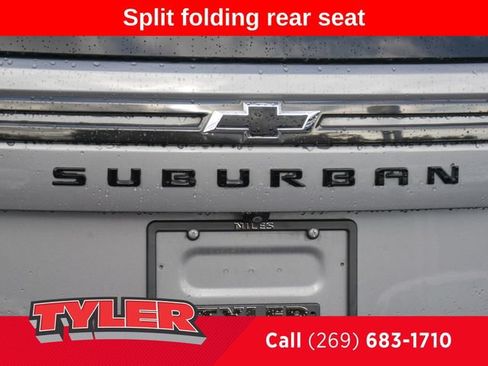 Used 2021 Chevrolet Suburban Z71 AWD/4WD image 15
