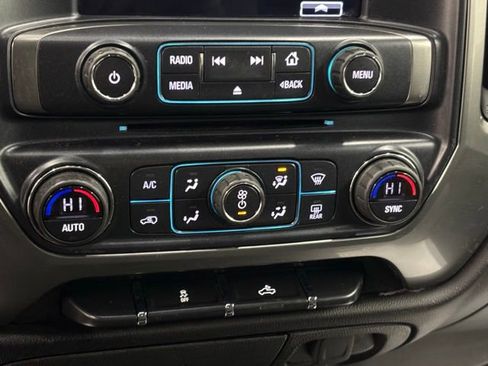 Used 2018 Chevrolet Silverado 1500 LT w/ All Star Edition image 26