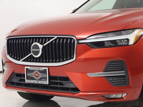 Used 2022 Volvo XC60 B5 Momentum image 58