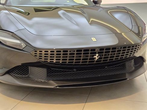 Used 2024 Ferrari Roma RWD image 4
